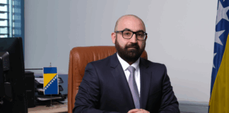 Uzalud ponavljali pismeni ispit: Hasanović odustao od pozicije direktora Porezne uprave